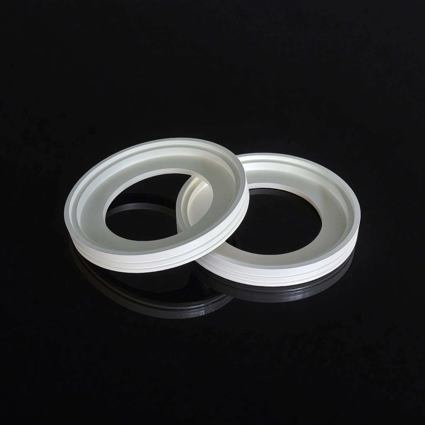 Boron nitride insulator ring for plasma processing