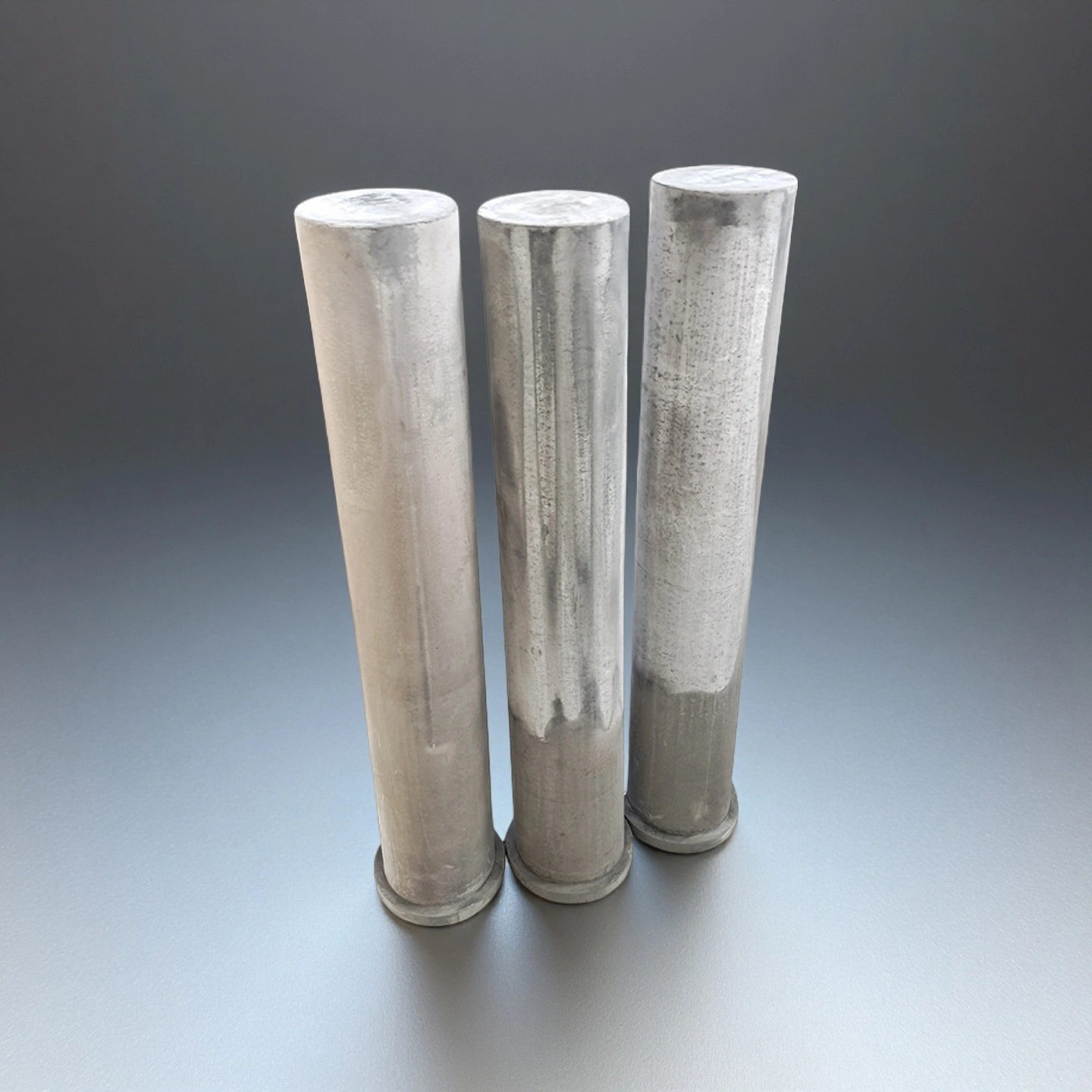 Customizable silicon carbide riser tube with closed end