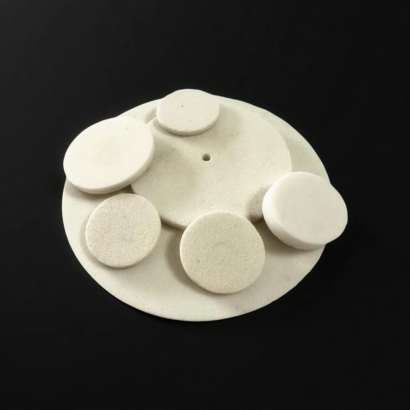 Alumina plate used in high-temperature laboratory furnace