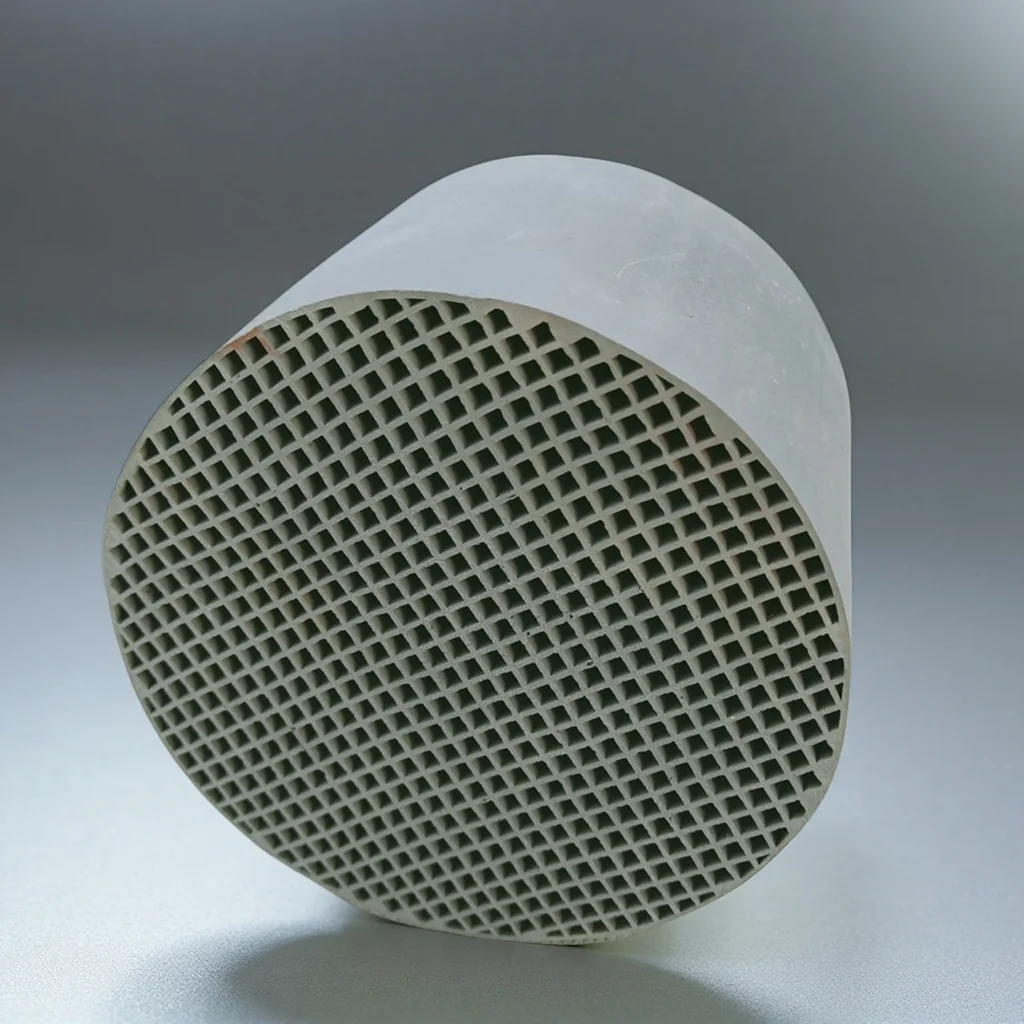 Customizable silicon carbide honeycomb ceramic block