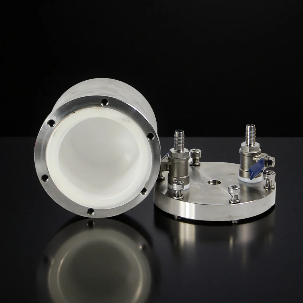 Cylindrical zirconia vacuum jar for precision grinding