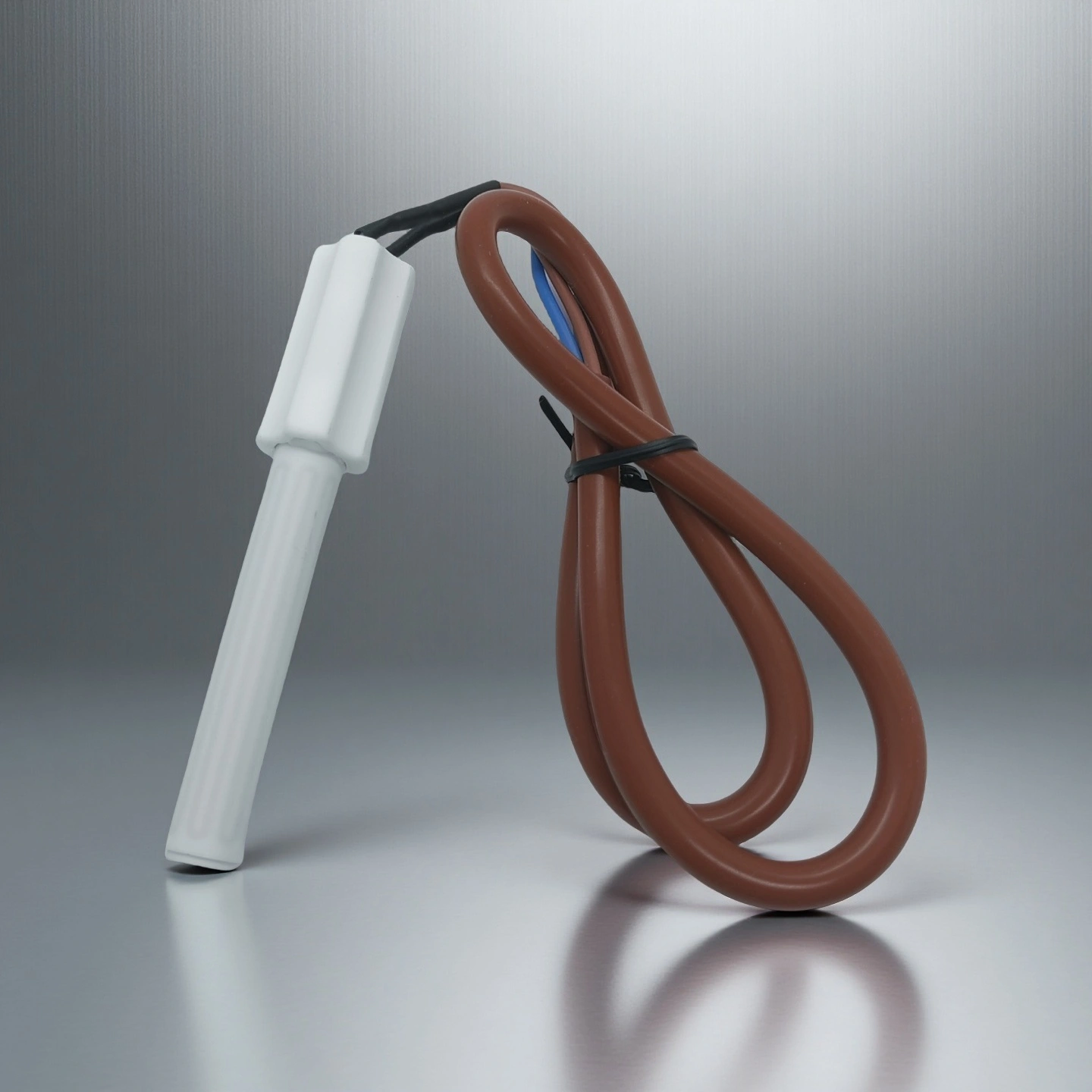 Alumina ceramic ignition electrode with cable for gas burner