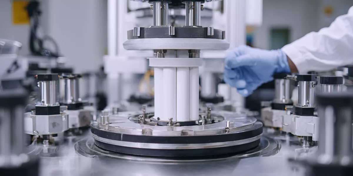 Alumina Tube for Vacuum Furnace - Microcrack Prevention Through 5°C per Min Heating Protocol