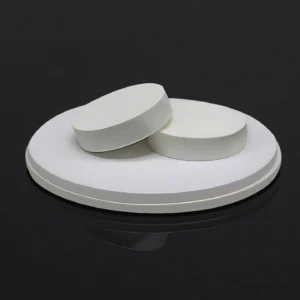 Flat magnesium oxide ceramic plates offering excellent dielectric strength and surface finish for thermal insulation.