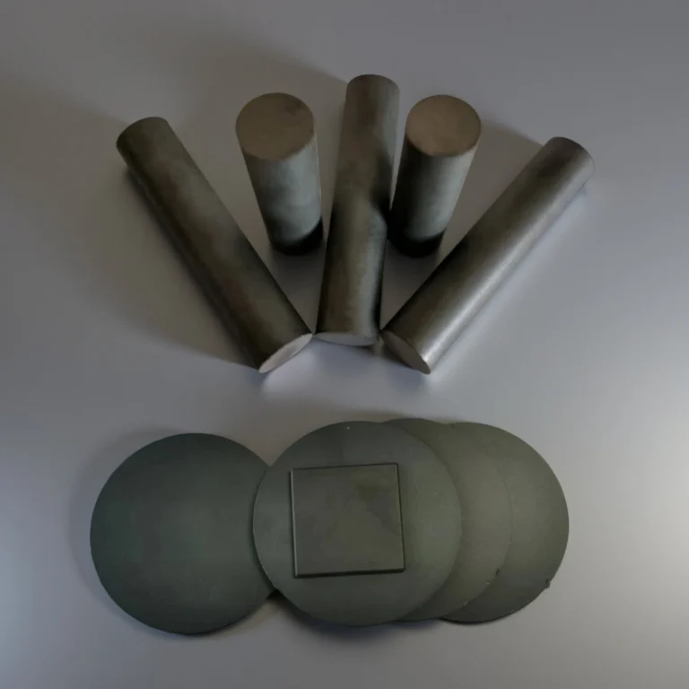 Black alumina ceramic rods and discs for structural and wear-resistant components