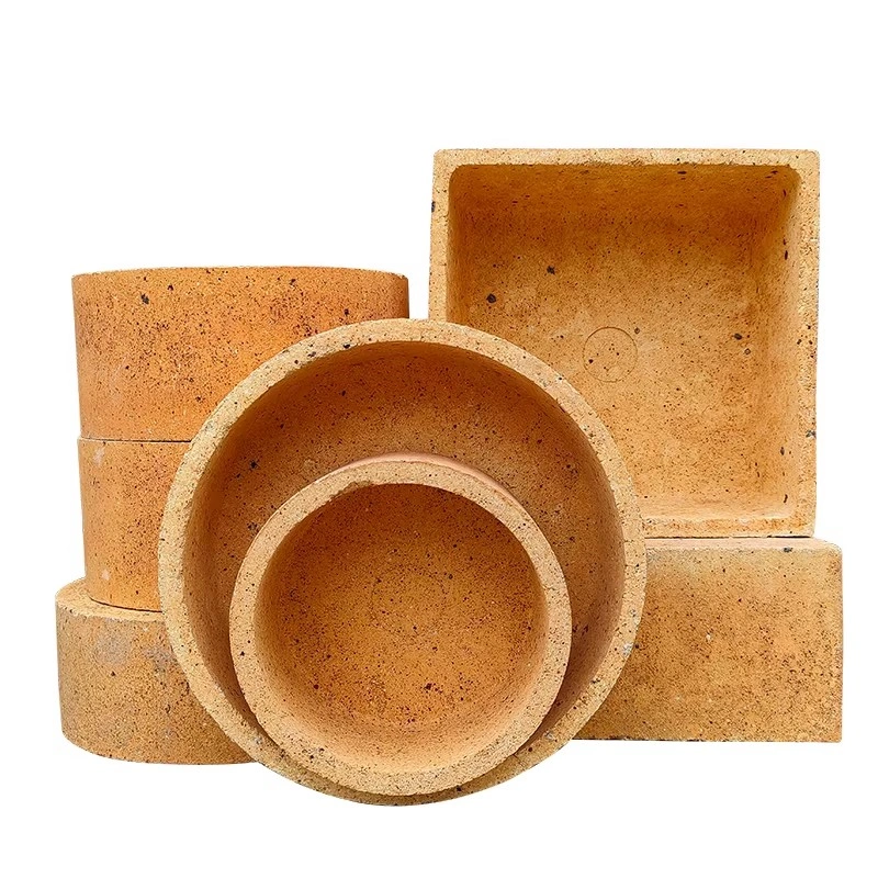 Basic Refractory Carriers