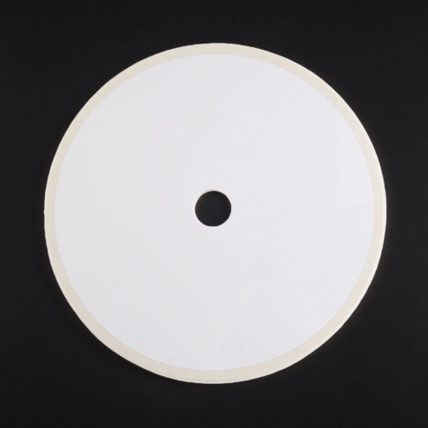 High Purity alumina ceramic vacuum window with chamfered edge to reduce chipping sensitivity