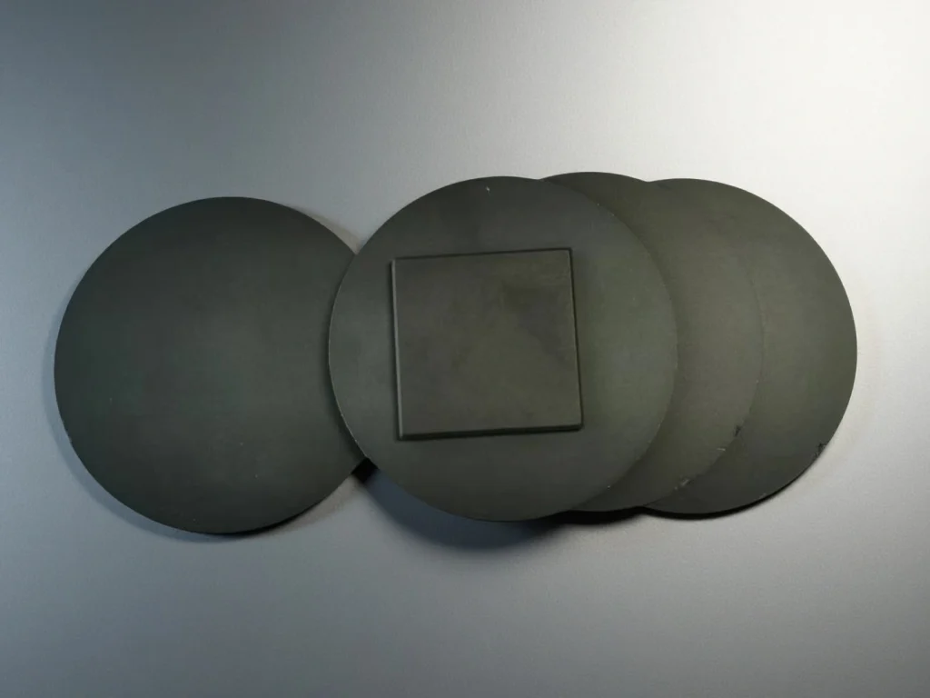 Customized black alumina ceramic substrate with drilled holes