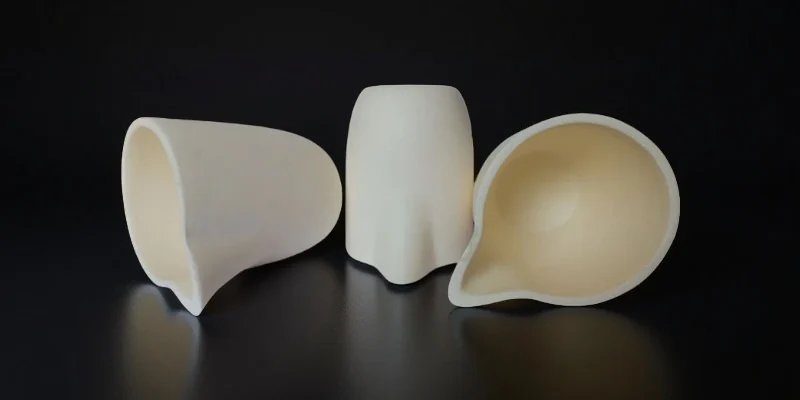 Customize 99%-99.6% Purity (Al₂O₃ )Alumina Crucible with Mouth & spout