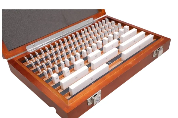 customized zirconia gauge block set with wooden case