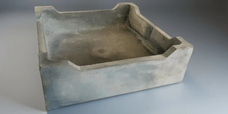 Export packaging of nitride bonded silicon carbide crucibles