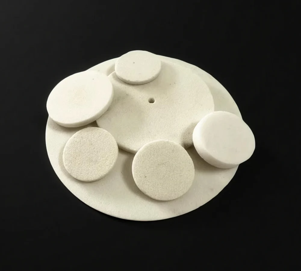 Alumina plate used in high-temperature laboratory furnace
