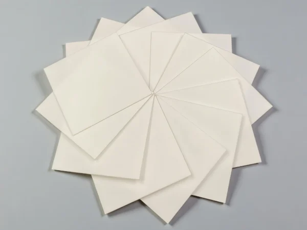 Stacked square alumina ceramic substrates Al₂O₃ sheets for electronic circuits