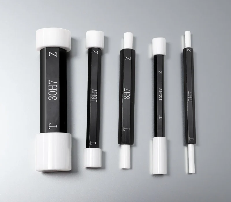 High-precision zirconia ceramic plug gauge for bore measurement